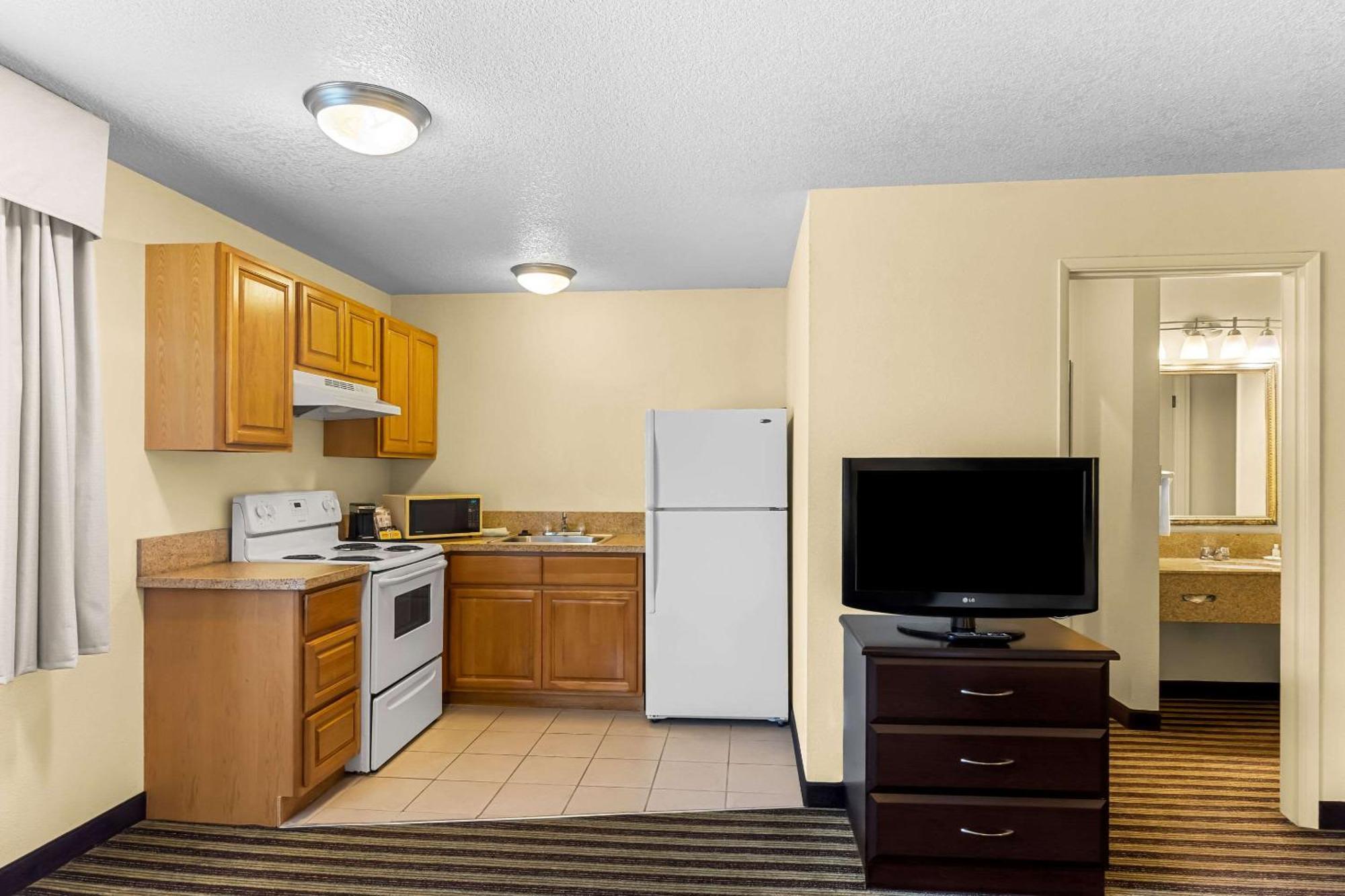 Quality Inn & Suites Vancouver - Hazel Dell Exteriér fotografie
