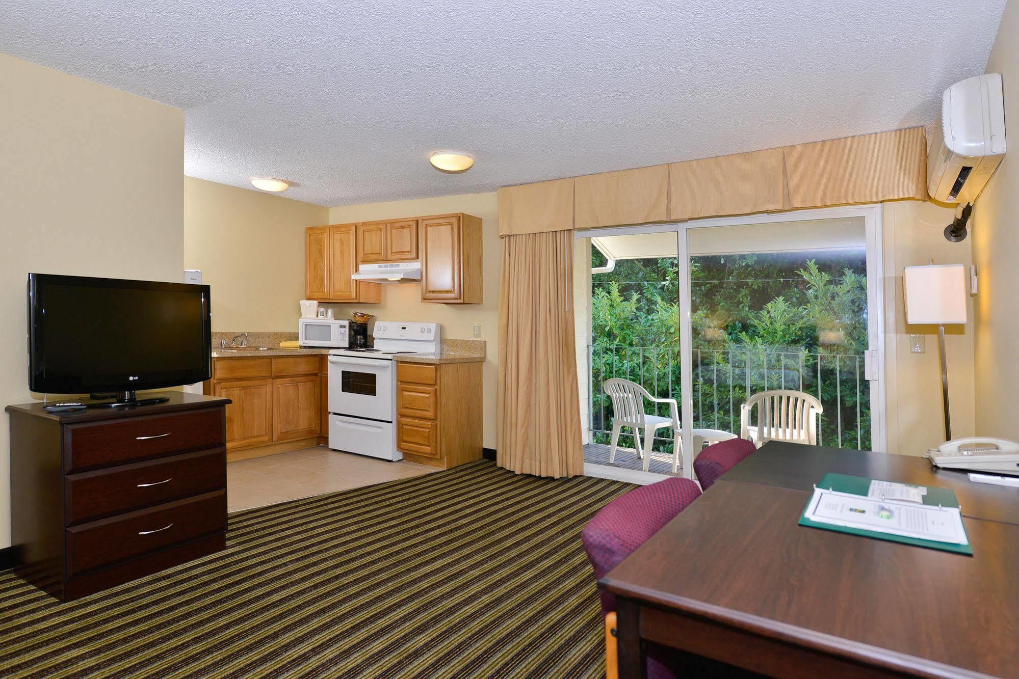 Quality Inn & Suites Vancouver - Hazel Dell Exteriér fotografie