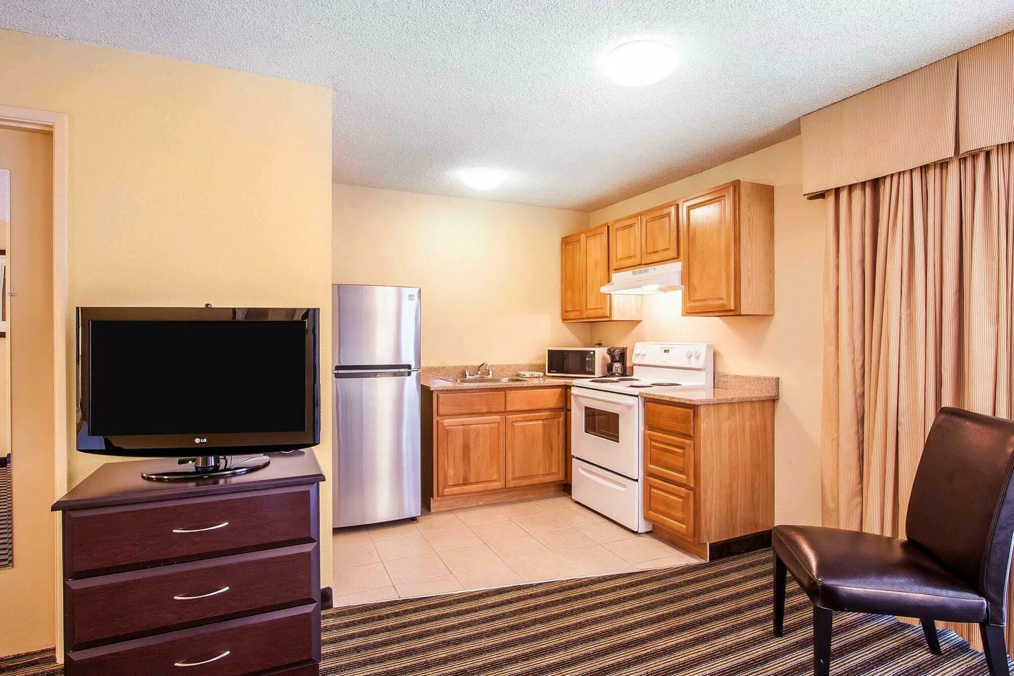 Quality Inn & Suites Vancouver - Hazel Dell Exteriér fotografie
