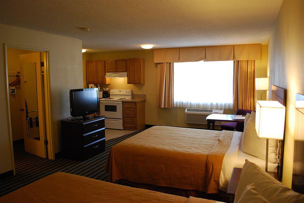 Quality Inn & Suites Vancouver - Hazel Dell Exteriér fotografie